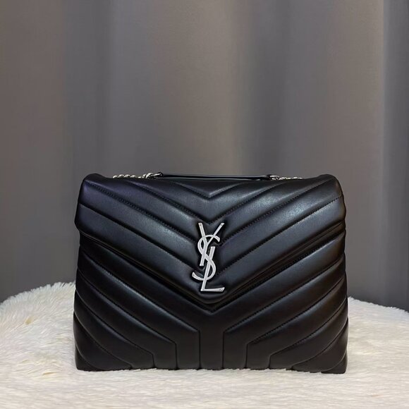 ✨✨ LouLou Toy in Quilted Y Monogram Leather Shoulder Bag - Picture 1 of 6